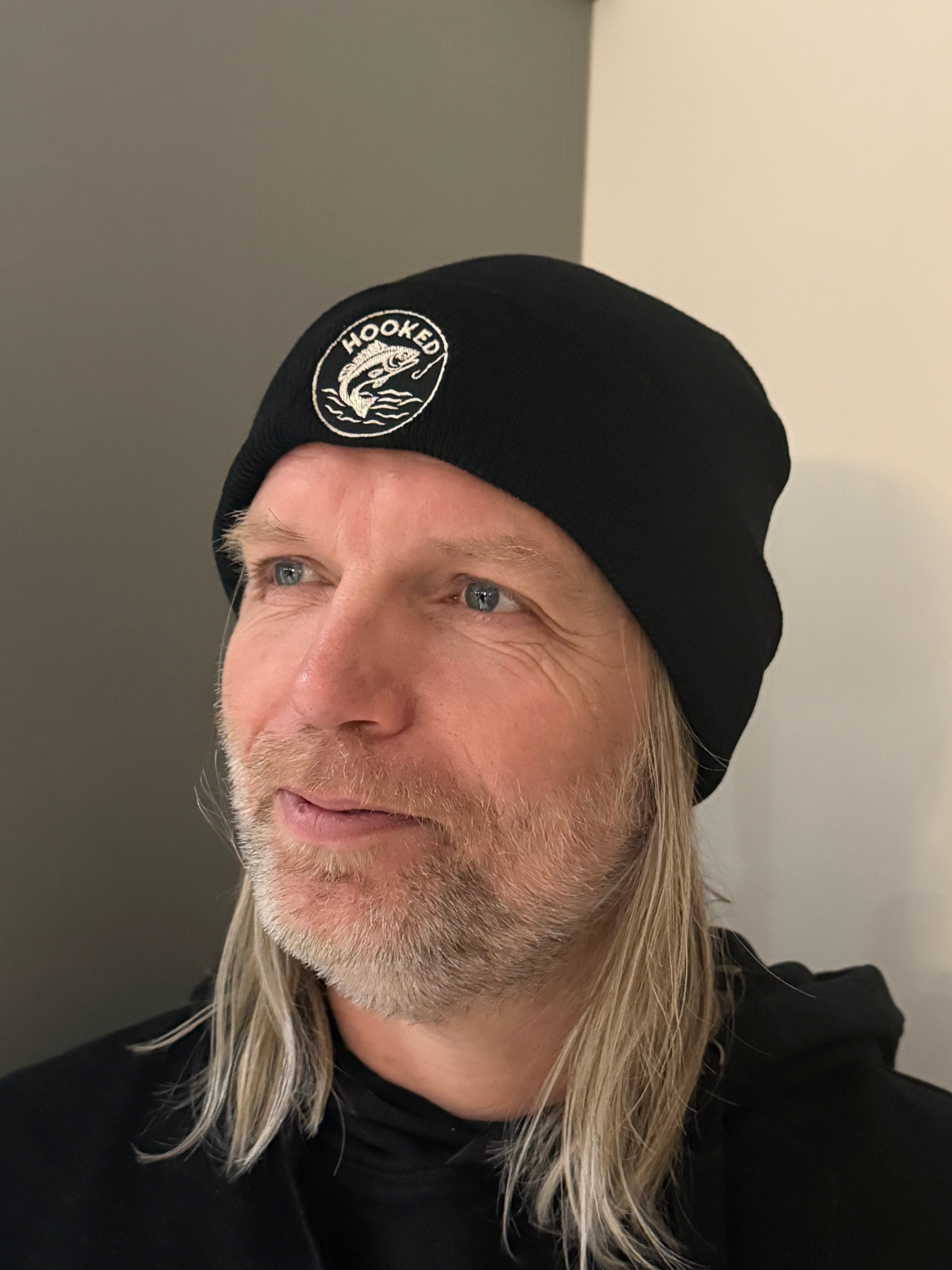 Hooked Classic Logo Beanie – Black